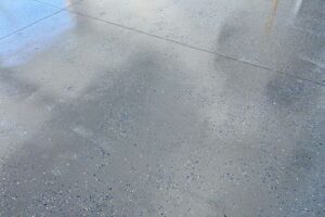 1_high_gloss_finish_polished_concrete_epoxy