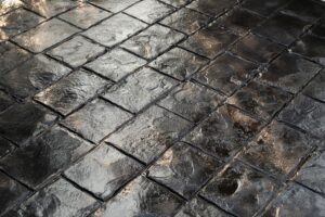 7_residential_stamped_concrete_sealing