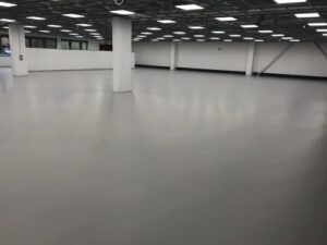 8_epoxy_concrete_flooring